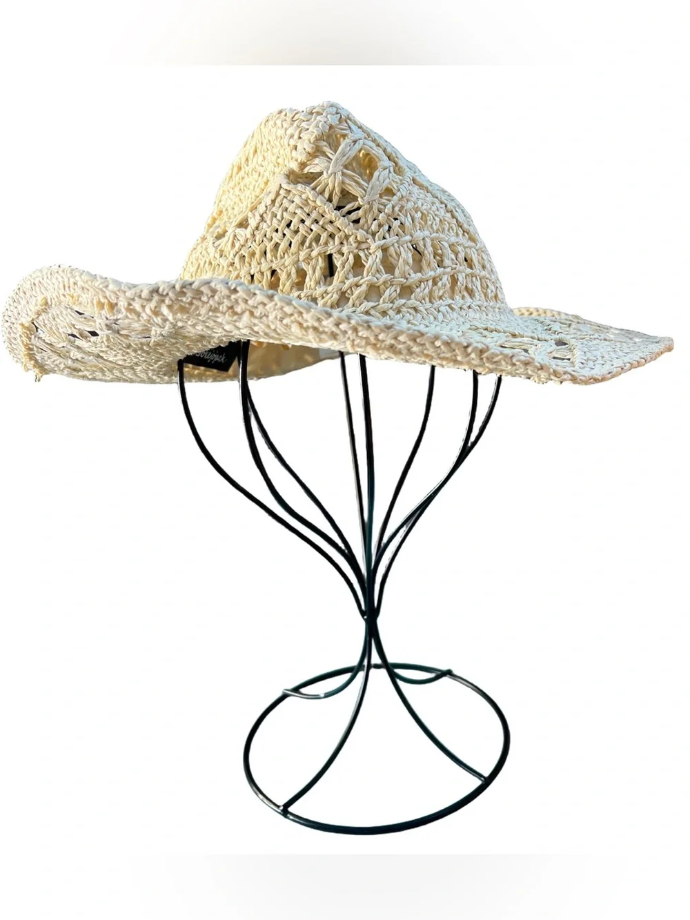 Handwoven straw cowgirl hat in Ivory
